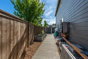 4361 SW 36th St, Redmond, OR 97756 - Photo 30