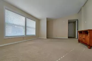 1001 SE 15th St, Bend, OR 97702 - Photo 4