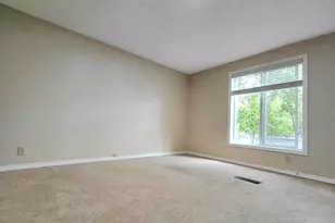 1001 SE 15th St, Bend, OR 97702 - Photo 10
