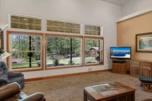 196 Pooh Ln, Grants Pass, OR 97526 - Photo 8