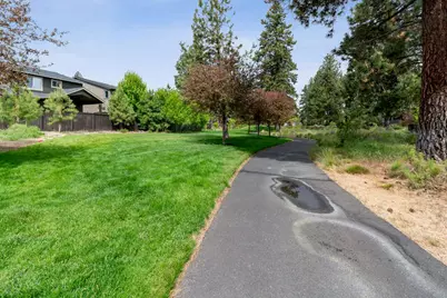 20165 Stonegate Drive, Bend, OR 97702 - Photo 32