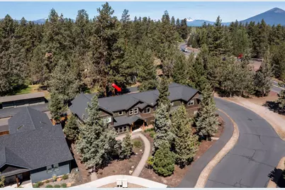 927 E Desperado Trail, Sisters, OR 97759 - Photo 32