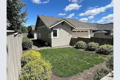 3752 Sunleaf Avenue, Medford, OR 97504 - Photo 18