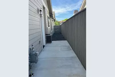 3752 Sunleaf Avenue, Medford, OR 97504 - Photo 22