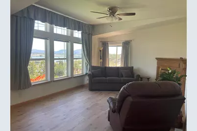 336 S Rogers Street, Klamath Falls, OR 97601 - Photo 6