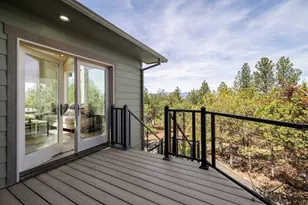 2853 NW Nightfall Cir, Bend, OR 97703 - Photo 24