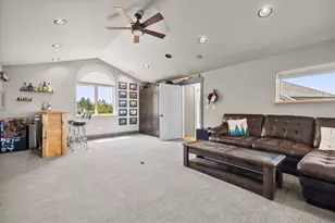 2853 NW Nightfall Cir, Bend, OR 97703 - Photo 42