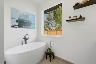 3446 NW Jackwood Pl, Bend, OR 97703 - Photo 32