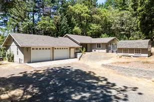 11020 N Applegate Rd, Grants Pass, OR 97527 - Photo 30