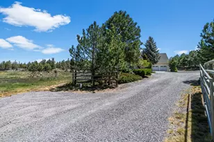 64080 Hwy 20, Bend, OR 97703 - Photo 34