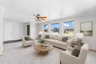 3452 Lazy Ln, White City, OR 97503 - Photo 6
