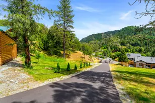 225 SE Eagle Ridge Dr, Canyonville, OR 97417 - Photo 12