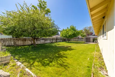 3867 Rio Vista Way, Klamath Falls, OR 97603 - Photo 28