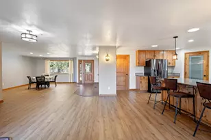 19800 Connarn Rd, Bend, OR 97703 - Photo 6