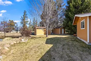 19800 Connarn Rd, Bend, OR 97703 - Photo 34