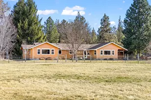 19800 Connarn Rd, Bend, OR 97703 - Photo 1