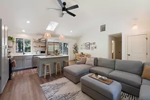 20724 Prince John Ct, Bend, OR 97702 - Photo 12