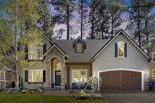 1041 E Timber Pine Dr, Sisters, OR 97759 - Photo 1