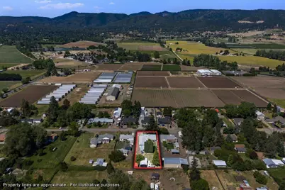 150 Winema Way, Medford, OR 97501 - Photo 32