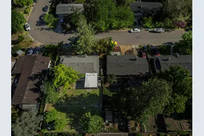 374 Cambridge Street, Ashland, OR 97520 - Photo 28