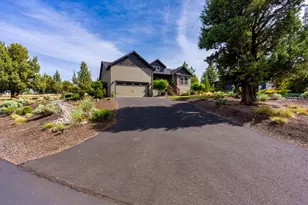 748 Widgeon Rd, Redmond, OR 97756 - Photo 4
