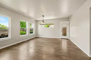 2201 Westwood Dr, Medford, OR 97501 - Photo 18