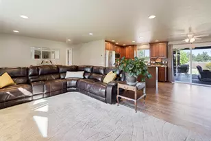 22820 Abilene Ct, Bend, OR 97701 - Photo 14