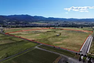 N Phoenix Rd, Medford, OR 97504 - Photo 1