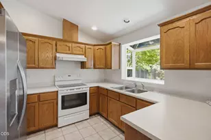 2968 Galaxy Way, Grants Pass, OR 97527 - Photo 10