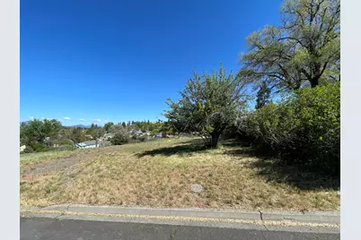 437 Trinity Street, Klamath Falls, OR 97601 - Photo 16