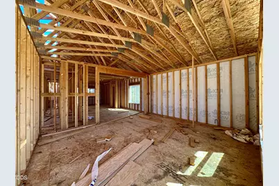 313 E Rapp Road, Talent, OR 97540 - Photo 4