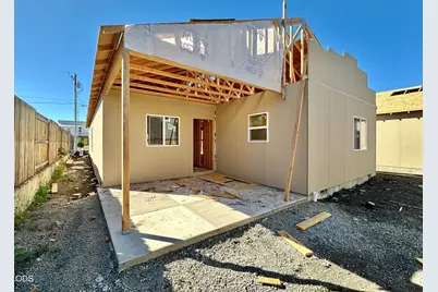 313 E Rapp Road, Talent, OR 97540 - Photo 8