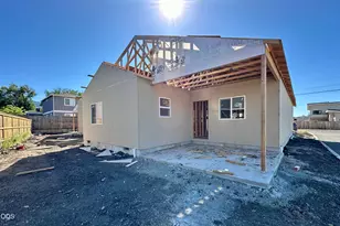 315 E Rapp Rd, Talent, OR 97540 - Photo 6