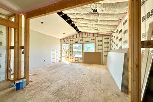 315 E Rapp Rd, Talent, OR 97540 - Photo 4
