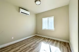 315 E Rapp Rd, Talent, OR 97540 - Photo 22