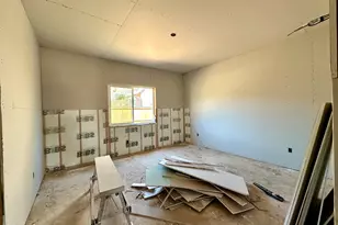 315 E Rapp Rd, Talent, OR 97540 - Photo 8