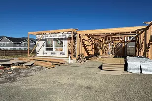 315 E Rapp Rd, Talent, OR 97540 - Photo 2