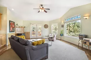 66530 Ponderosa Loop, Bend, OR 97703 - Photo 6