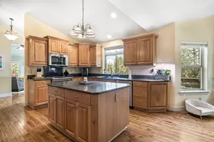 66530 Ponderosa Loop, Bend, OR 97703 - Photo 10
