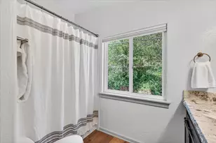 423 Fielder Ln, Grants Pass, OR 97526 - Photo 16