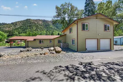 423 Fielder Lane, Grants Pass, OR 97526 - Photo 8