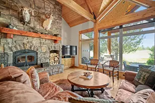 56689 Dancing Rock Loop, Bend, OR 97707 - Photo 6