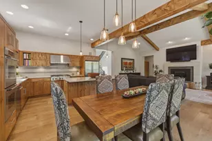 61348 Triple Knot Rd, Bend, OR 97702 - Photo 18