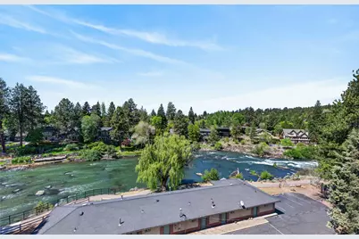 1565 NW Wall Street #331-332, Bend, OR 97703 - Photo 2