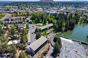 1565 NW Wall St, Bend, OR 97703 - Photo 26