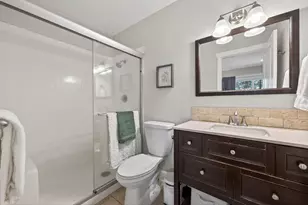 1565 NW Wall St, Bend, OR 97703 - Photo 24