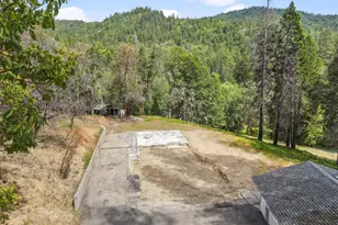 6584 Pleasant Creek Rd, Rogue River, OR 97537 - Photo 1