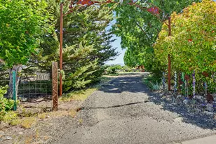 190 Walker Ave, Ashland, OR 97520 - Photo 44