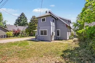29 Summit Ave, Medford, OR 97501 - Photo 8