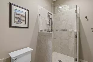 1321 Falcon Crest Ln, Merlin, OR 97532 - Photo 36